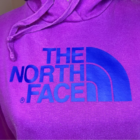 The North Face Half-Dome Logo Purple Hoodie - Picture 4 of 6